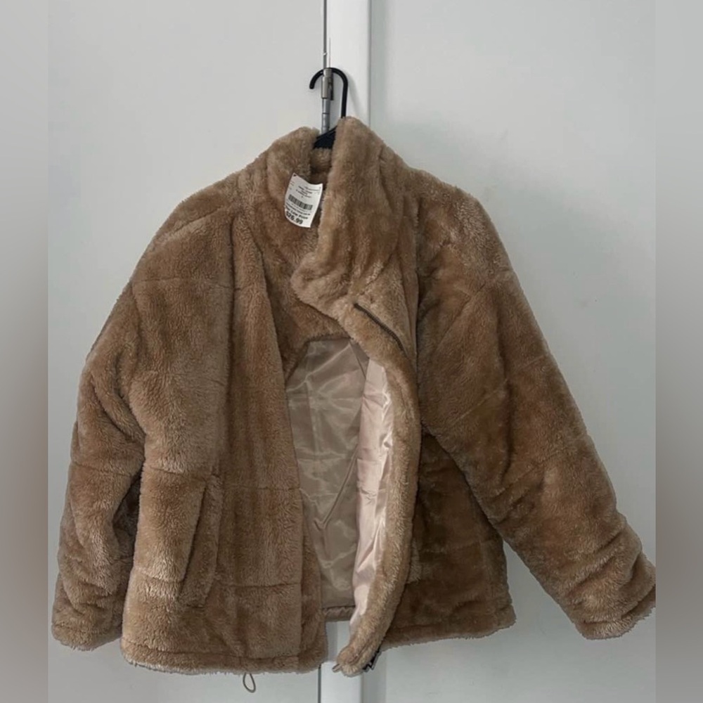 Women's Tan Faux Fur Jacket